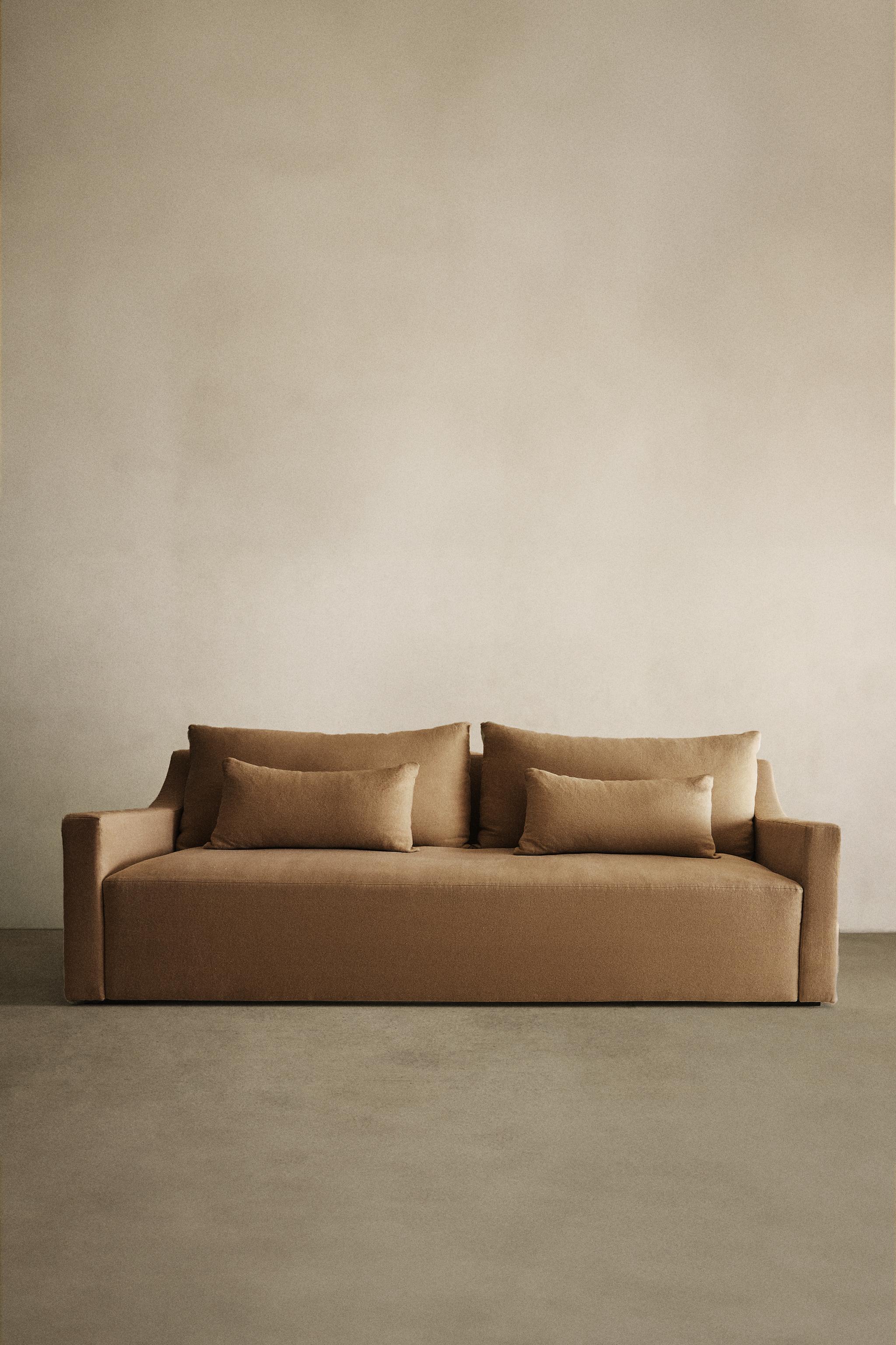WASHED LINEN COUCH — Brick