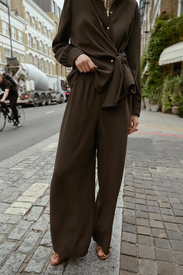 PANTALON À JAMBES LARGES - Marron de Zara - Image 1