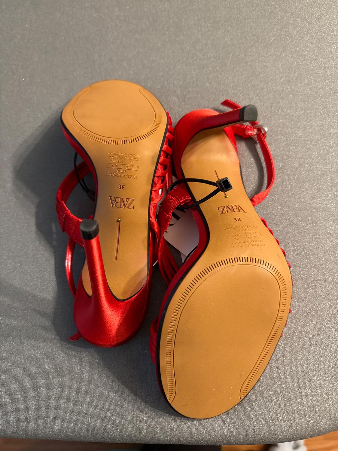 HEELED STRAPPY SANDALS - Image 3