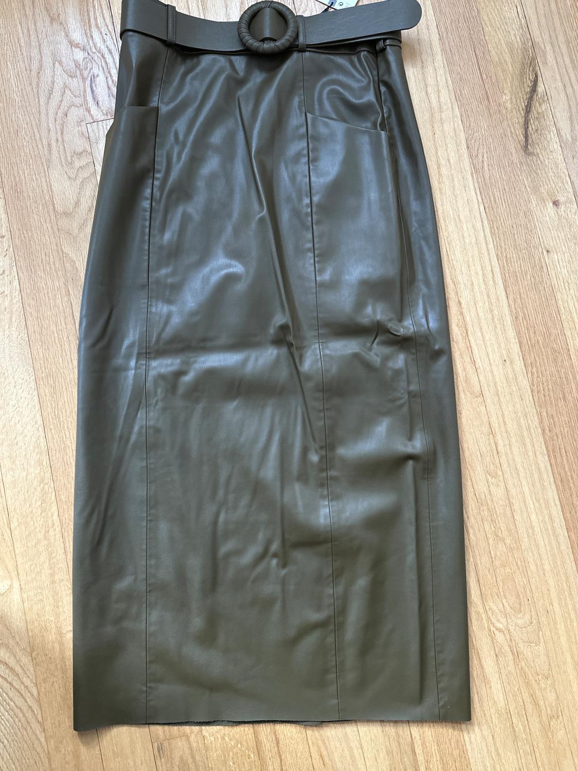 BELTED FAUX LEATHER PENCIL SKIRT