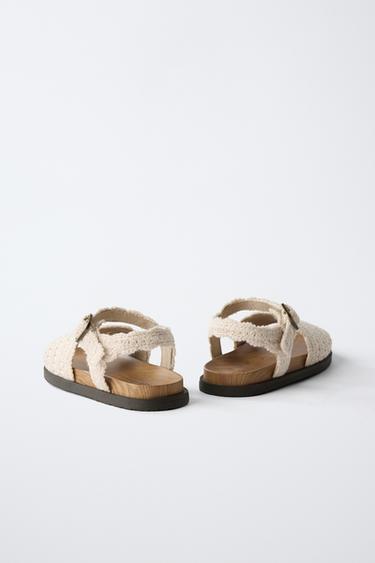 SANDALES EN CROCHET ET CERISES - Blanc écru de Zara - Image 5