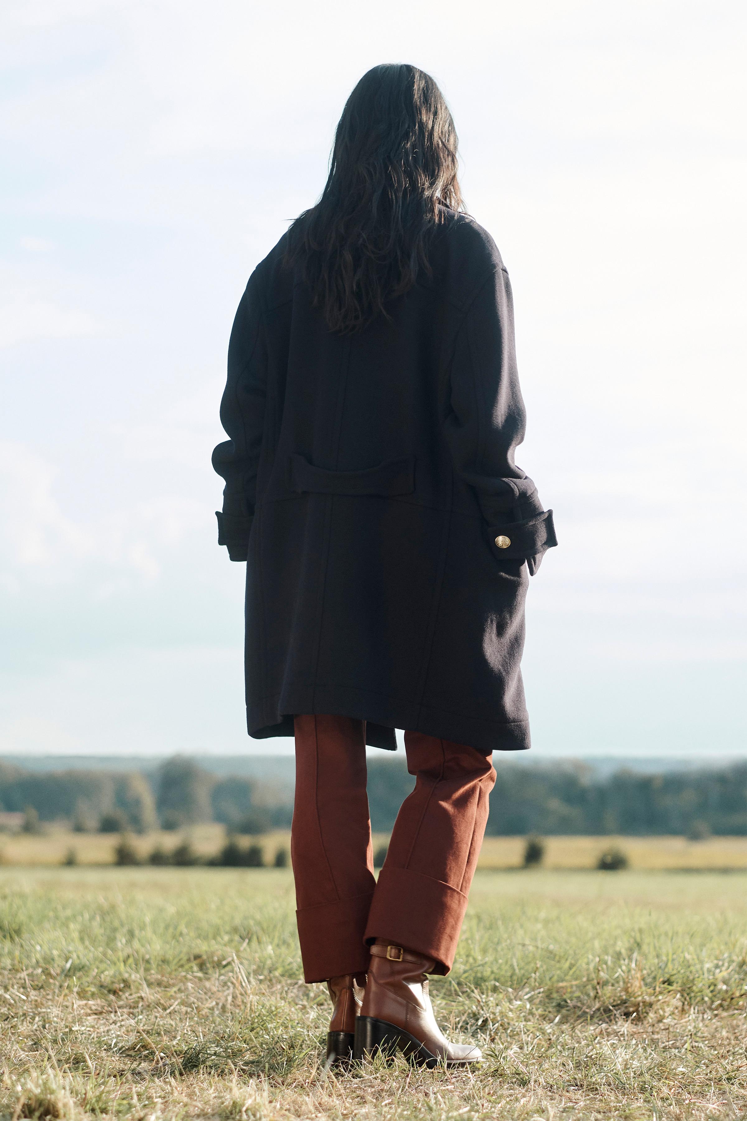 LIMITED EDITION ウールブレンドダブルブレスト仕様コート