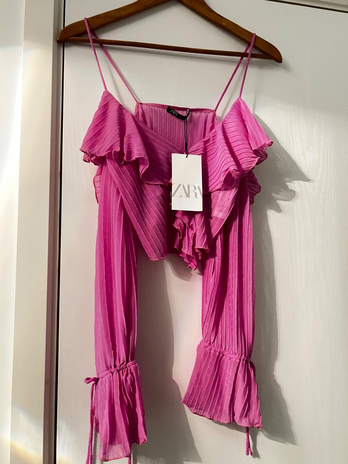 PLEATED TOP WITH RUFFLES - Image 2