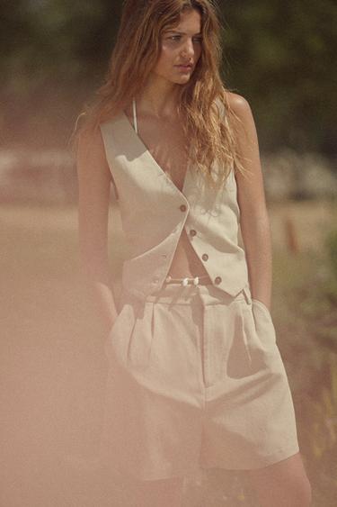 HIGH-WAIST PLEATED BERMUDA SHORTS - Dark tan by Zara