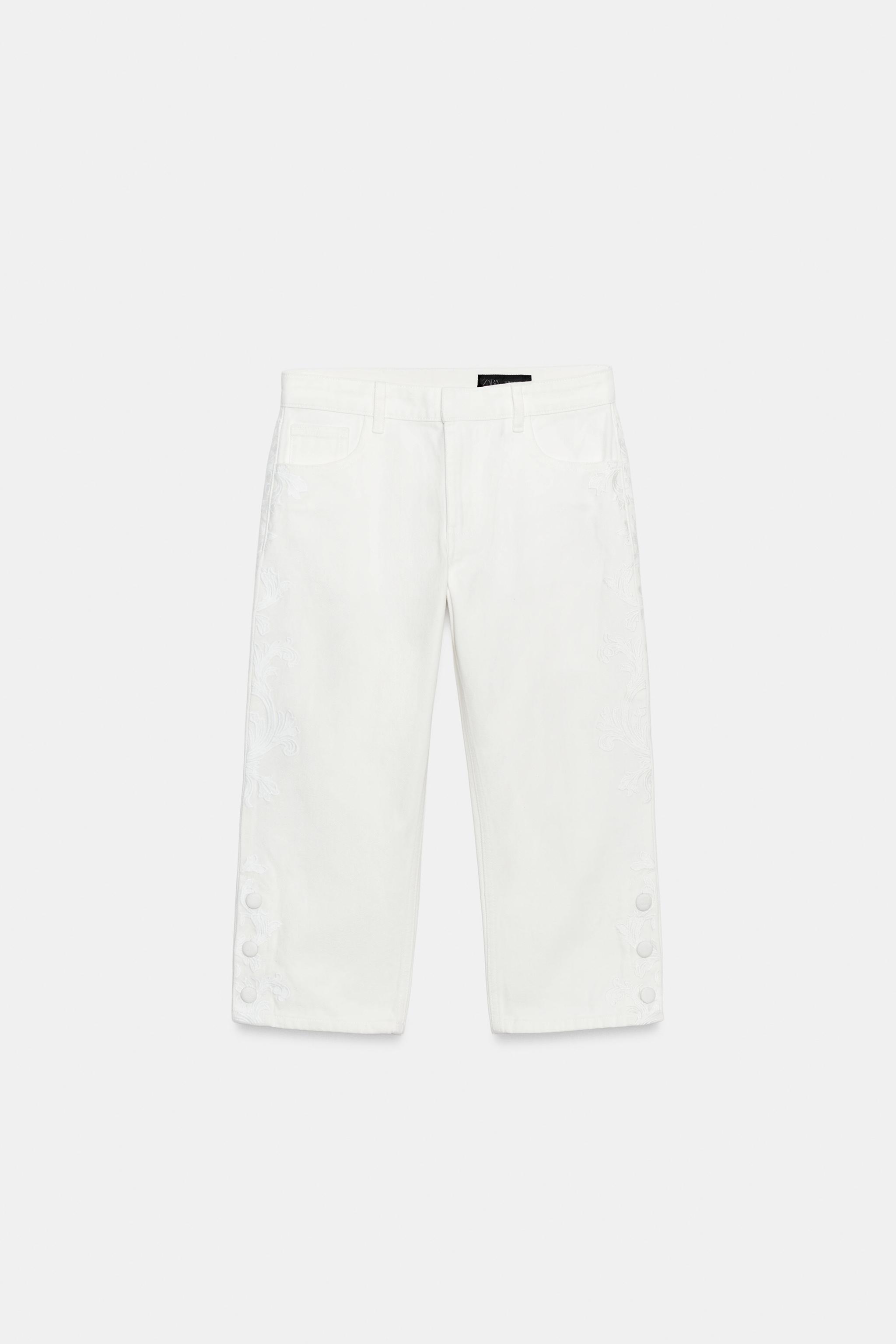 ZW COLLECTION EMBROIDERED MID-RISE CAPRI JEANS