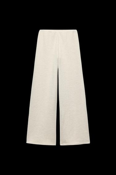 WEITE SOFT-HOSE - Beige von Zara