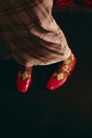 Zara 亮面飾扣高跟鞋 - 紅色 - 圖片 0