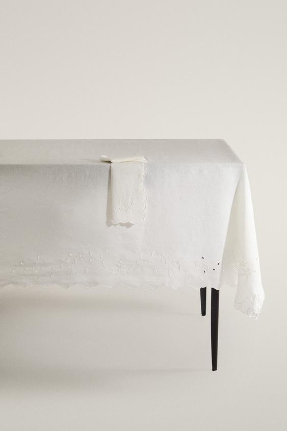 FLORAL EMBROIDERED LINEN TABLECLOTH - White by Zara - Image 0