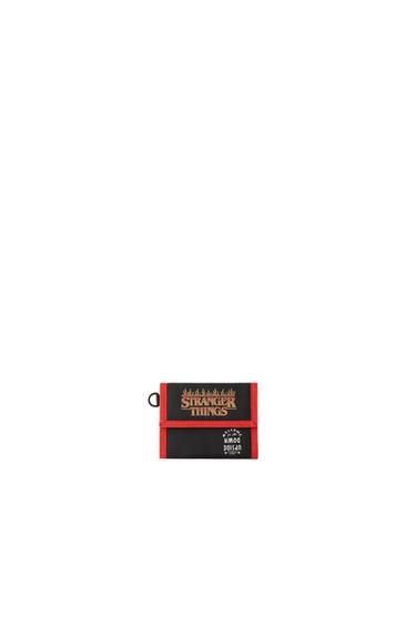 VÍ STRANGER THINGS © NETFLIX - Đen từ Zara