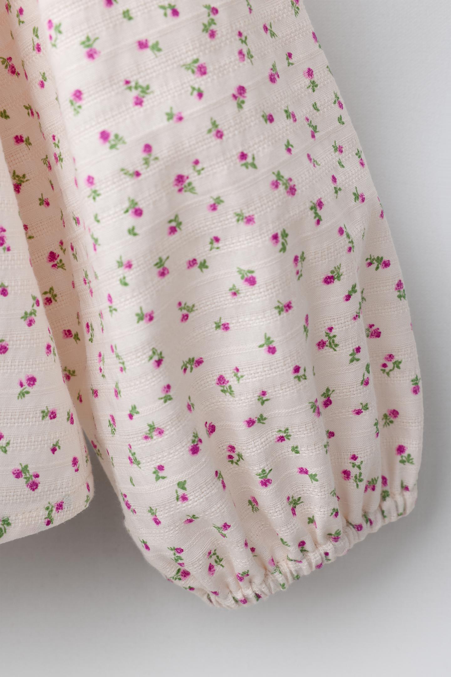 Детская блузка Zara Floral Print Blouse with Ladder Lace, цвет: Бежевый розовый — фото 4
