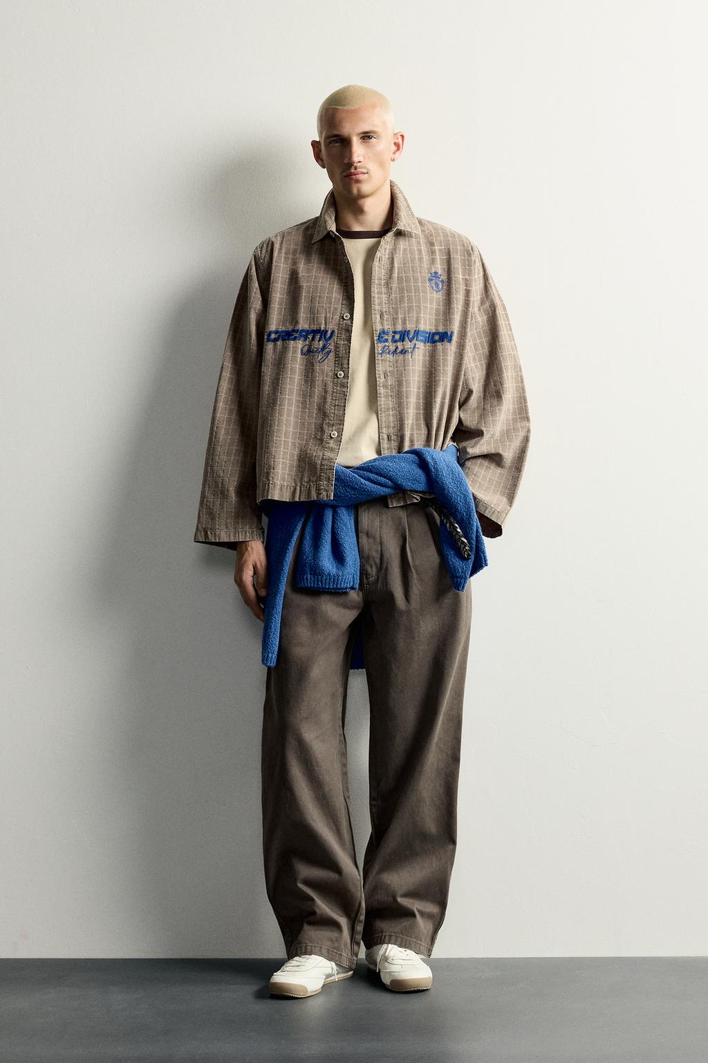 BOXY FIT EMBROIDERED TEXT SHIRT