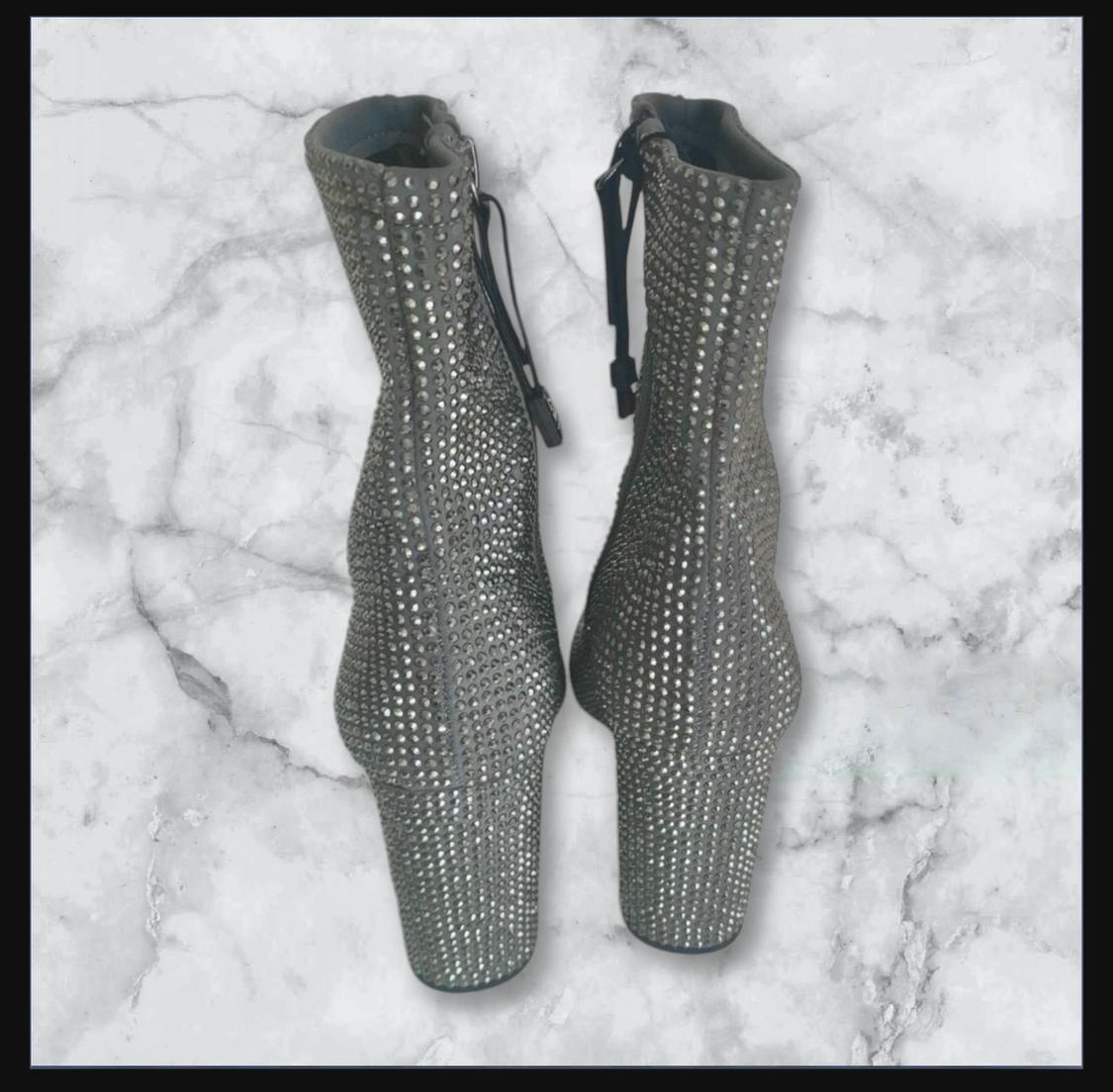 RHINESTONE HEELED ANKLE BOOTS - Image 3
