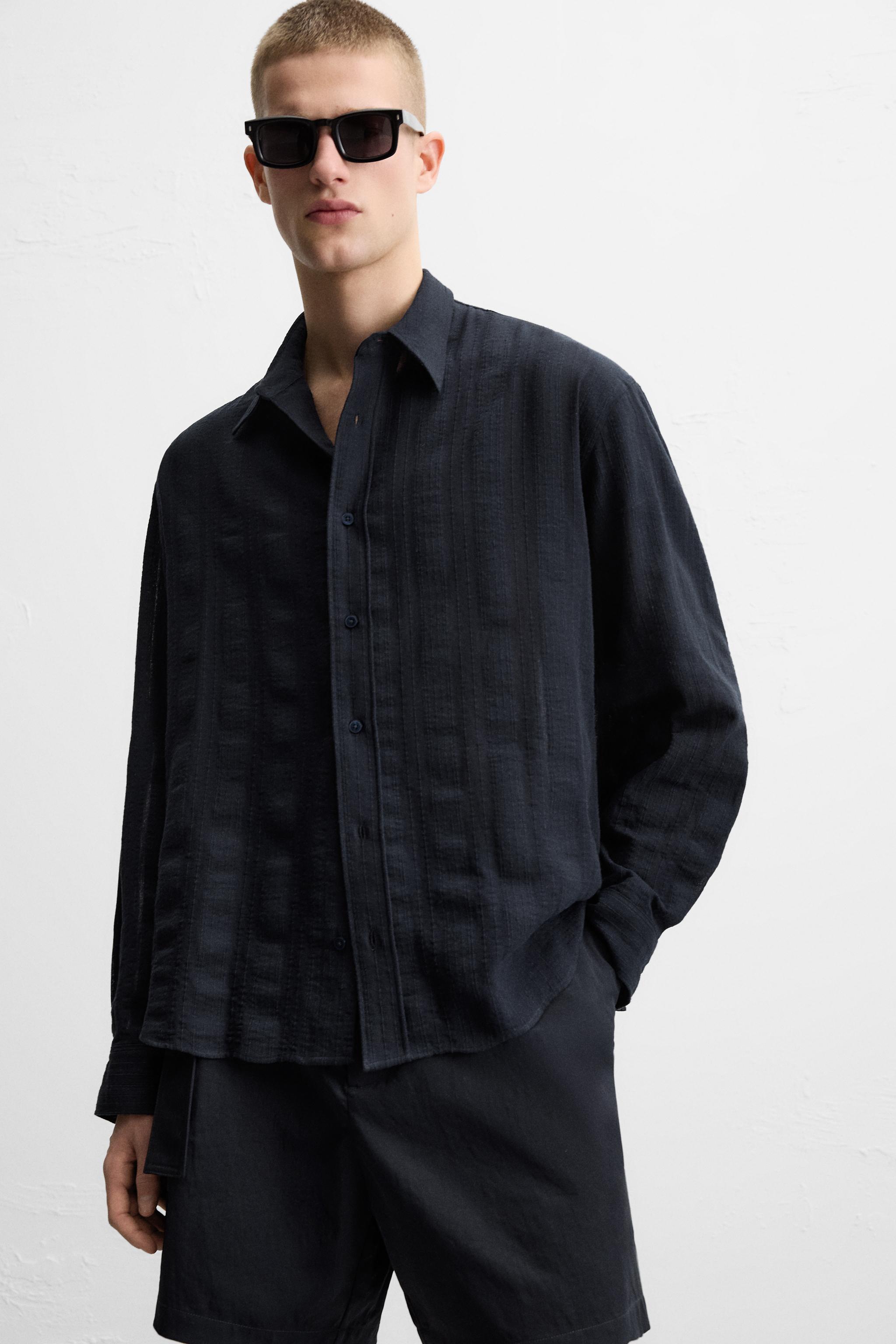 TEXTURED STRIPED SHIRT