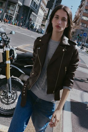 VESTE DE MOTARD EN MATIÈRE SYNTHÉTIQUE - Marron de Zara - Image 2