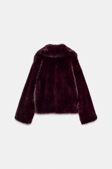 VESTE EFFET FOURRURE AVEC BRANDENBOURGS - Bordeaux de Zara - Image 7