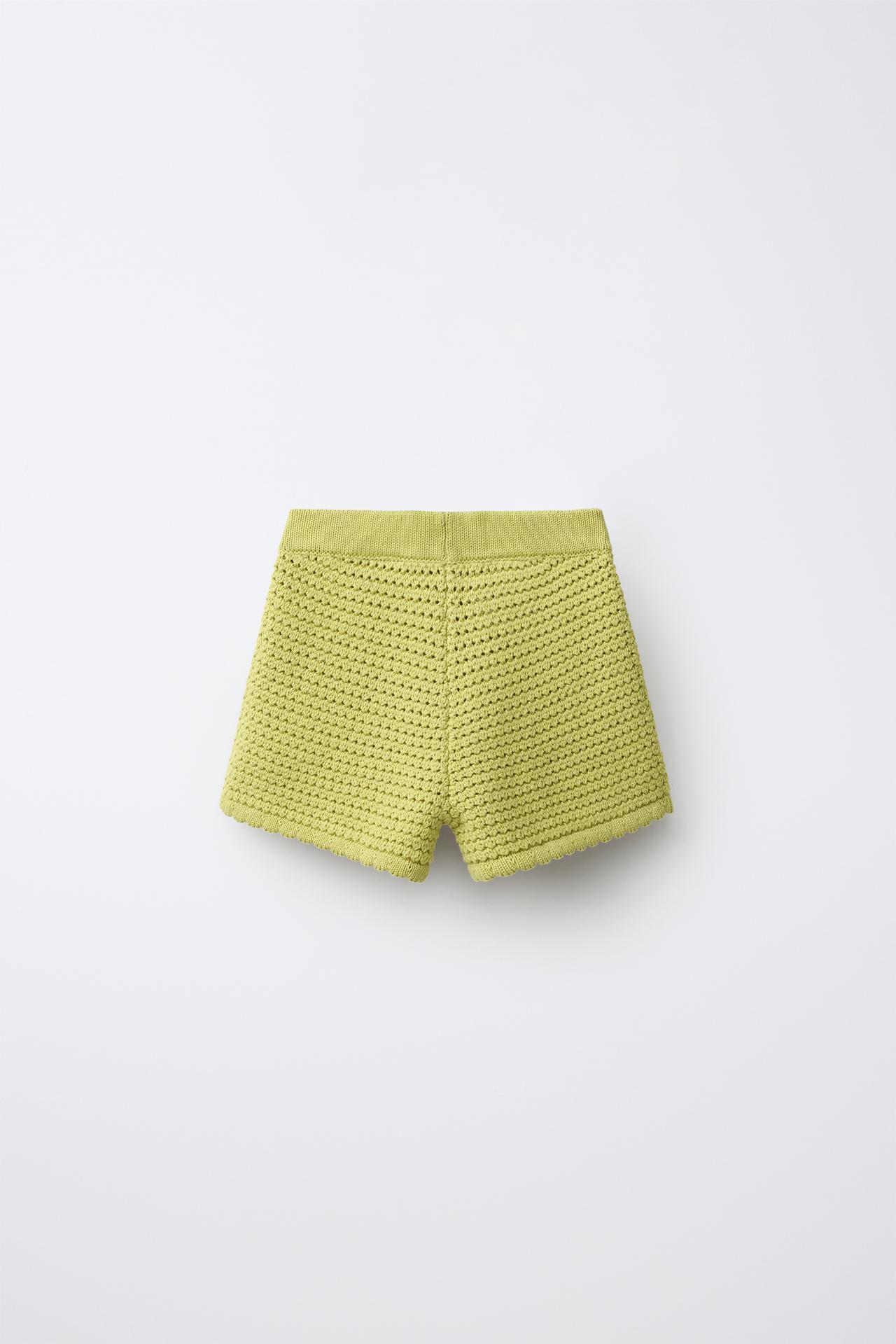 EMBROIDERED TULIP KNIT SHORTS — Light green