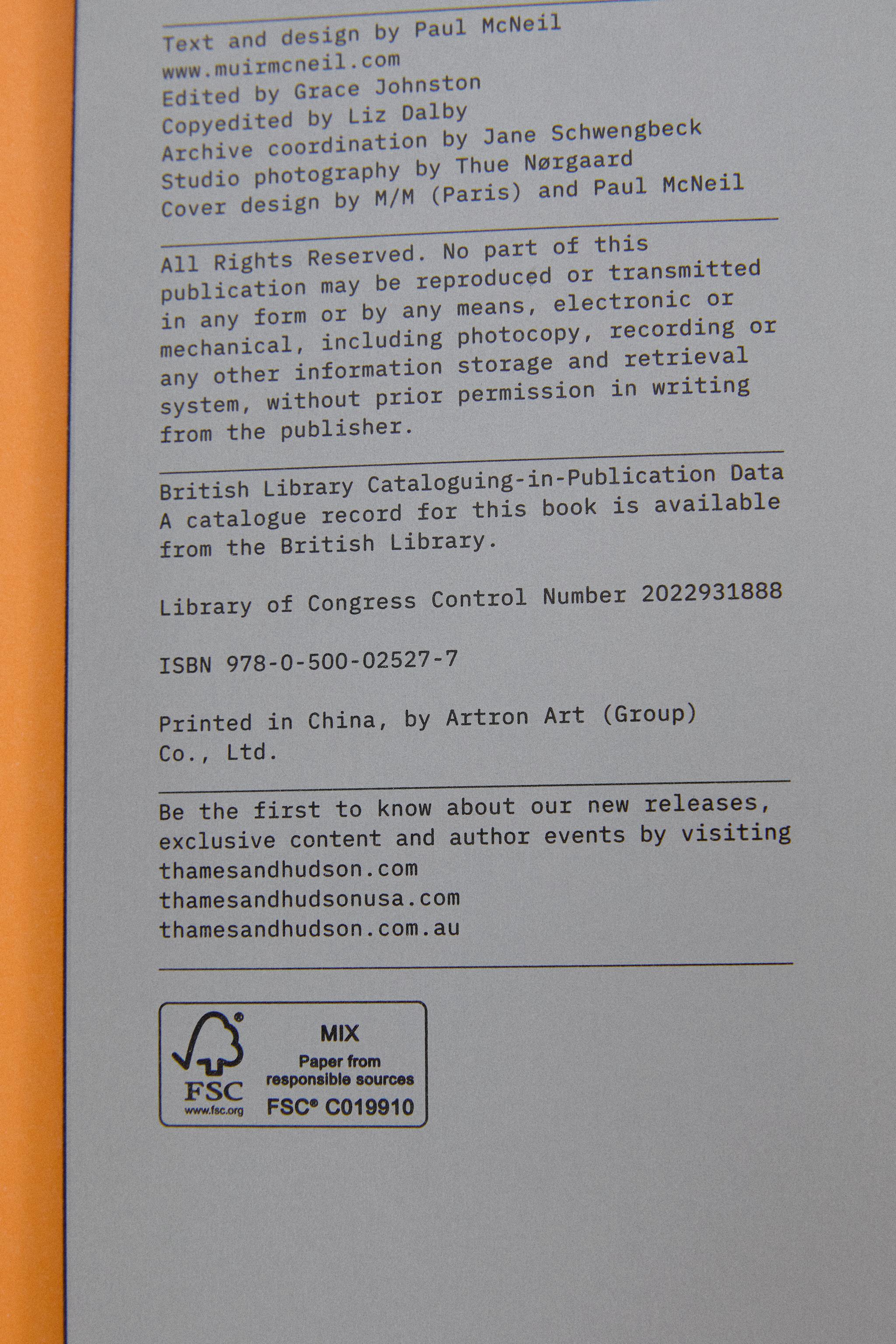 MM BOOK LETTERS BY MM PARIS (ENGLISH)