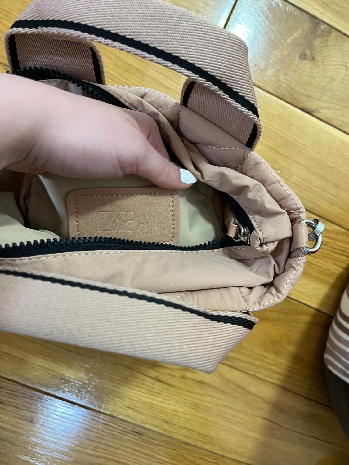 NYLON CITY BAG WITH SLOGAN - Image 5