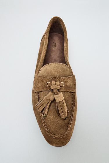 MOCASÍN SERRAJE BORLAS - Marrón de Zara