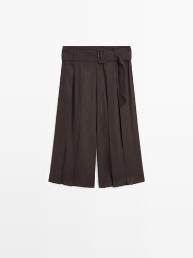 Falda pantalón con cinturón - Marrón oscuro de Zara