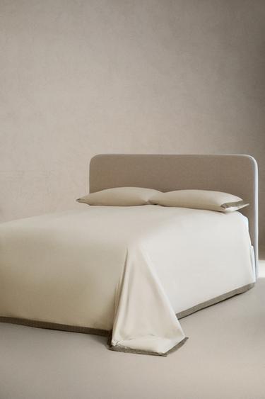 HOUSSE DE COUETTE SATIN BRODÉE (300 FILS) - Beige de Zara - Image 1