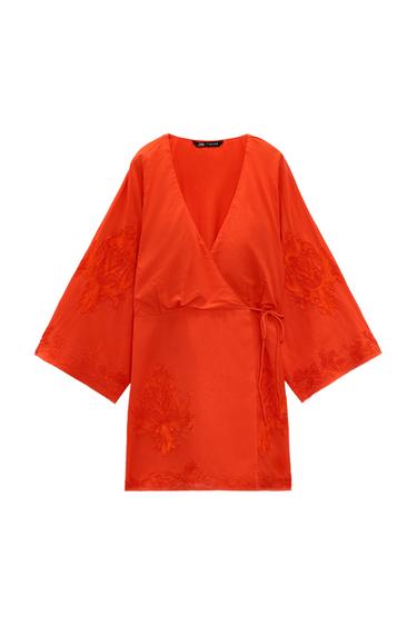 VESTIDO CORTO BORDADOS