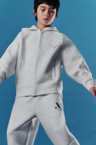 СПОРТИВНАЯ ТОЛСТОВКА НА МОЛНИИ — СЕРЫЙ С МЕЛАНЖЕВЫМ ЭФФЕКТОМ от Zara