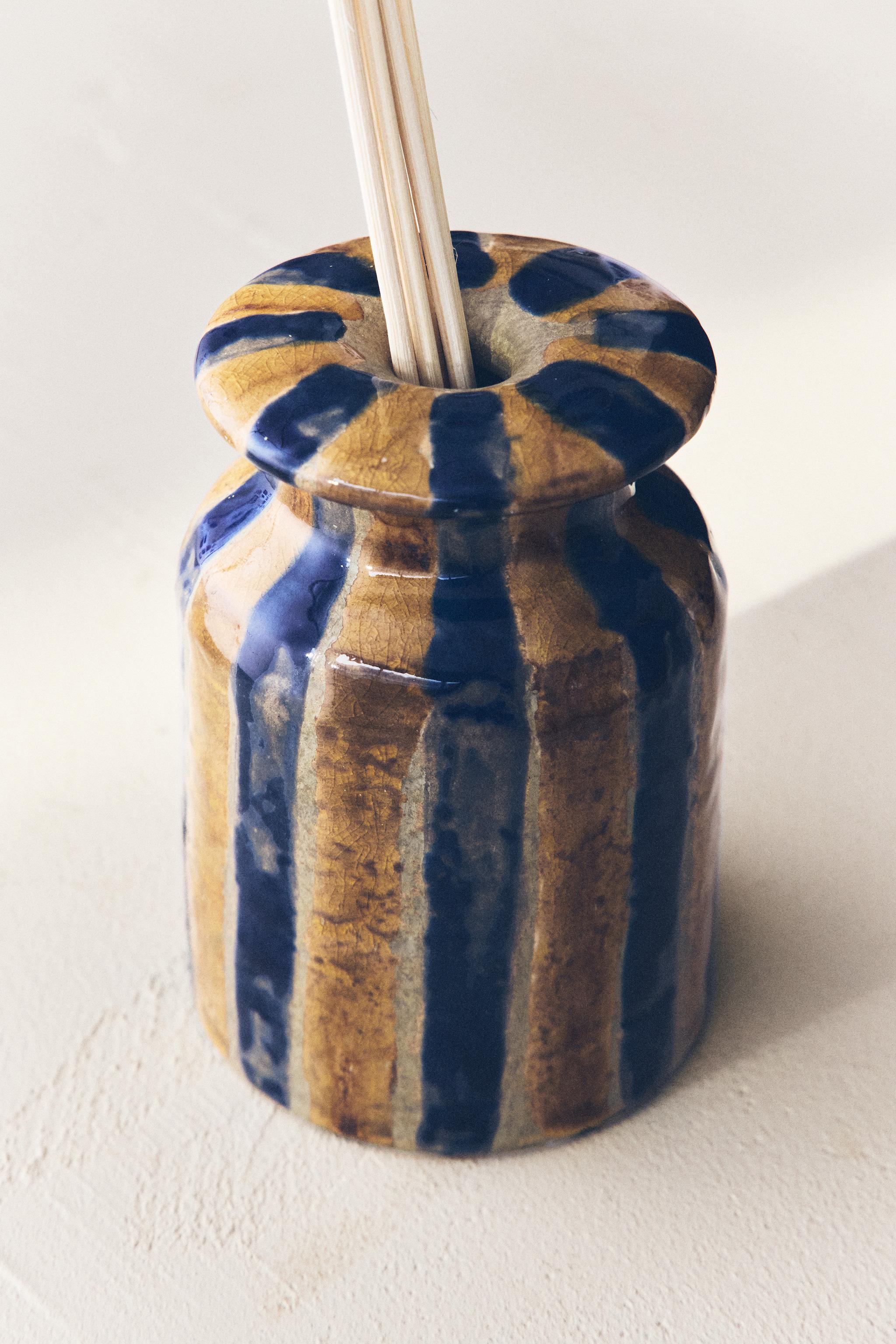 CACHE-POT EN CÉRAMIQUE POUR DIFFUSEUR À RAYURES