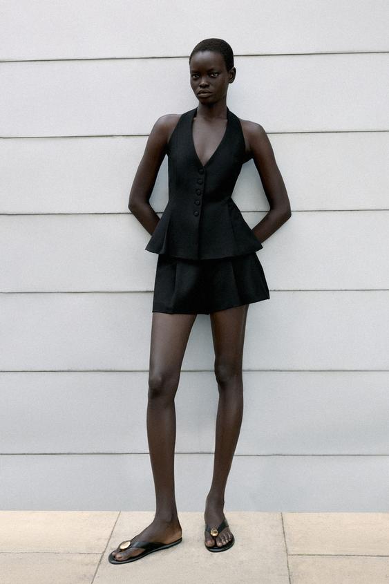 SHORTS PINZAS - Negro de Zara - Imagen 0