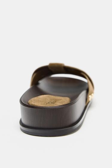 LEATHER SLIDER SANDALS - Khaki Green de Zara - Image 6