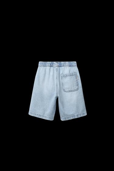 Zara LOOSE DENIM BERMUDA SHORTS - Light blue