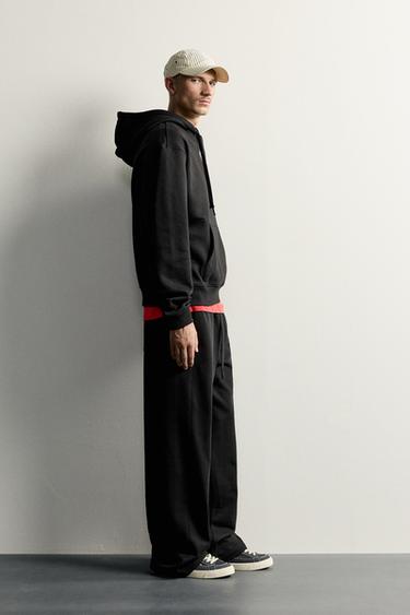 BASIC STRAIGHT-LEG JOGGERS - Black by Zara