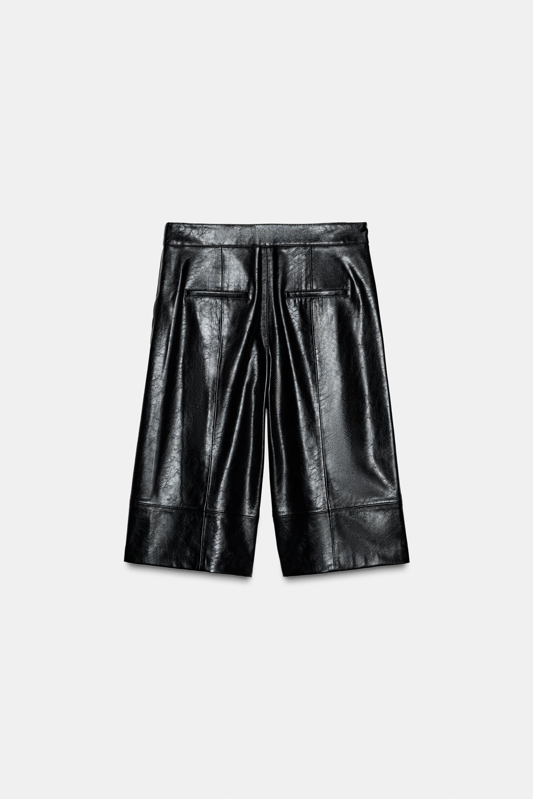 FAUX LEATHER LONG SHORTS
