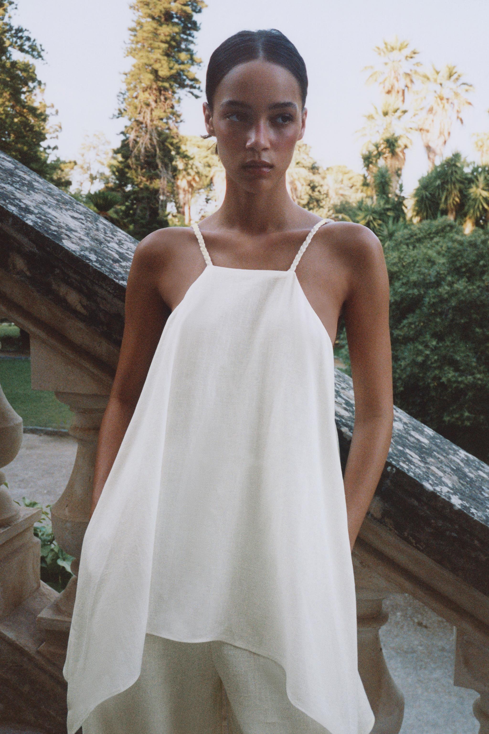 HALTER STRAP JUMPSUIT