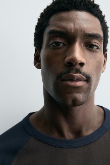 T-SHIRT COLOR BLOCK À MANCHES RAGLAN - Marron-Bleu de Zara - Image 4