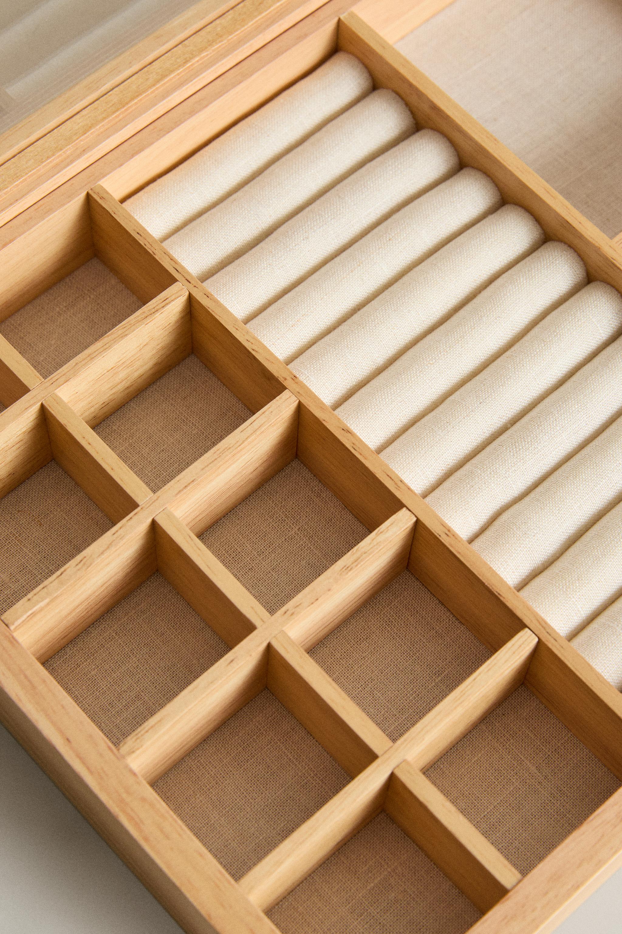 WOODEN JEWELRY BOX