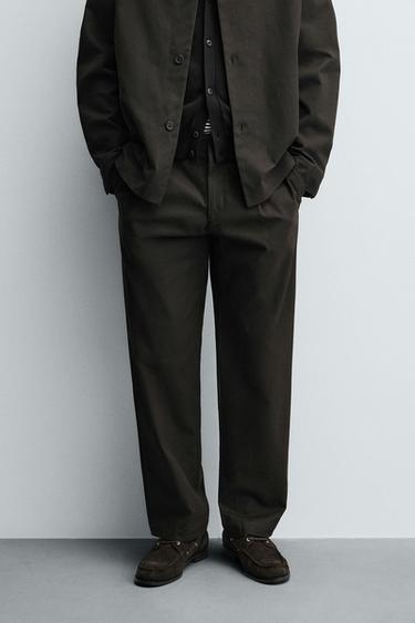 PLEATED TWILL TROUSERS - Dark brown by Zara