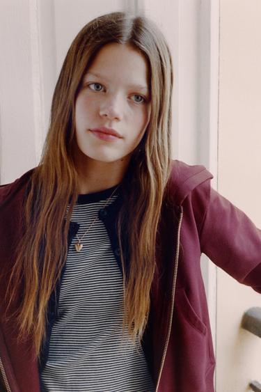 CAMISETA RAYAS - Azul de Zara