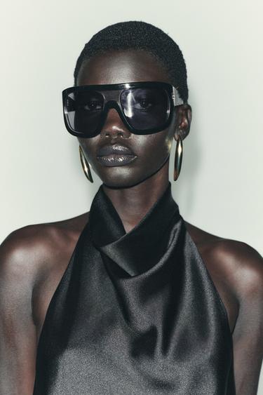 SATIN HALTER TOP - Black by Zara