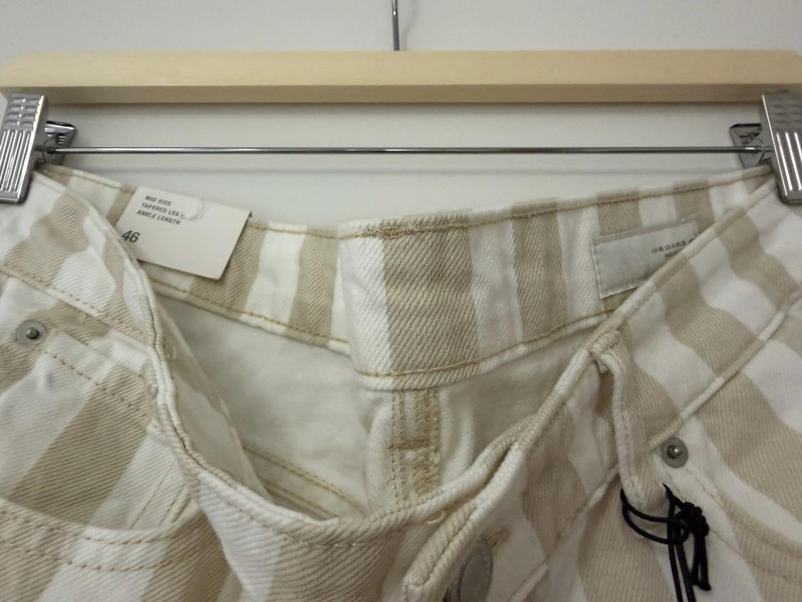 ZW TAPERED STRIPED MID-WAIST JEANS - Image 3