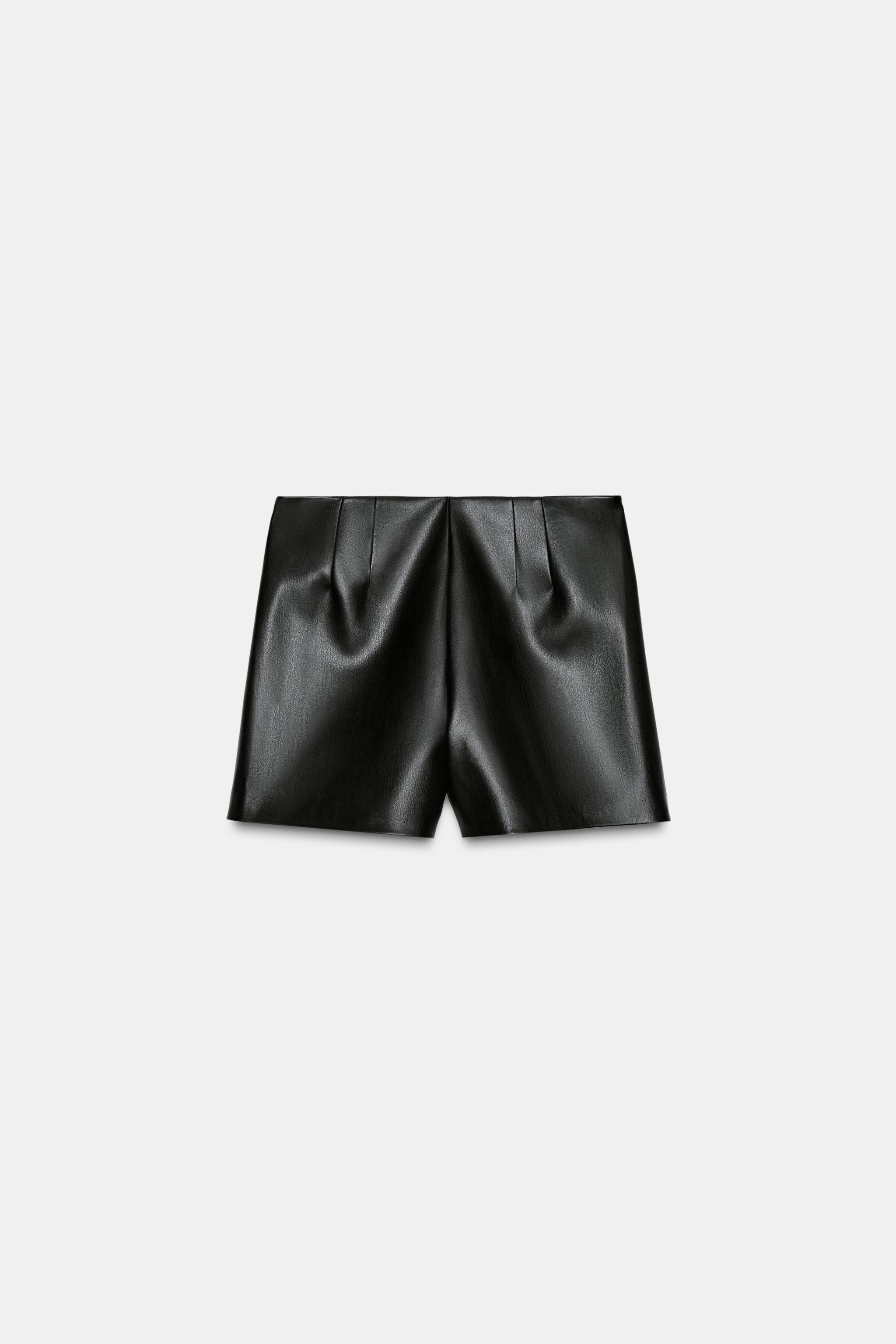 フェイクレザー ハイウエストショートパンツ - ブラック | ZARA Japan