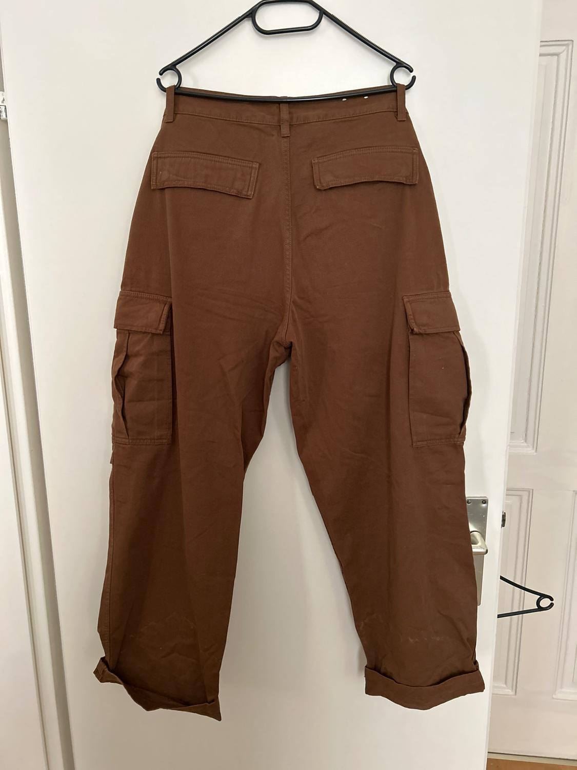 PLEATED CARGO TROUSERS - Image 3