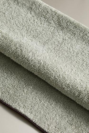 ASCIUGAMANO BAGNO COTONE OVERLOCK - Verde medio di Zara