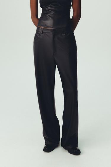 PANTALÓN EFECTO PIEL - Negro de Zara