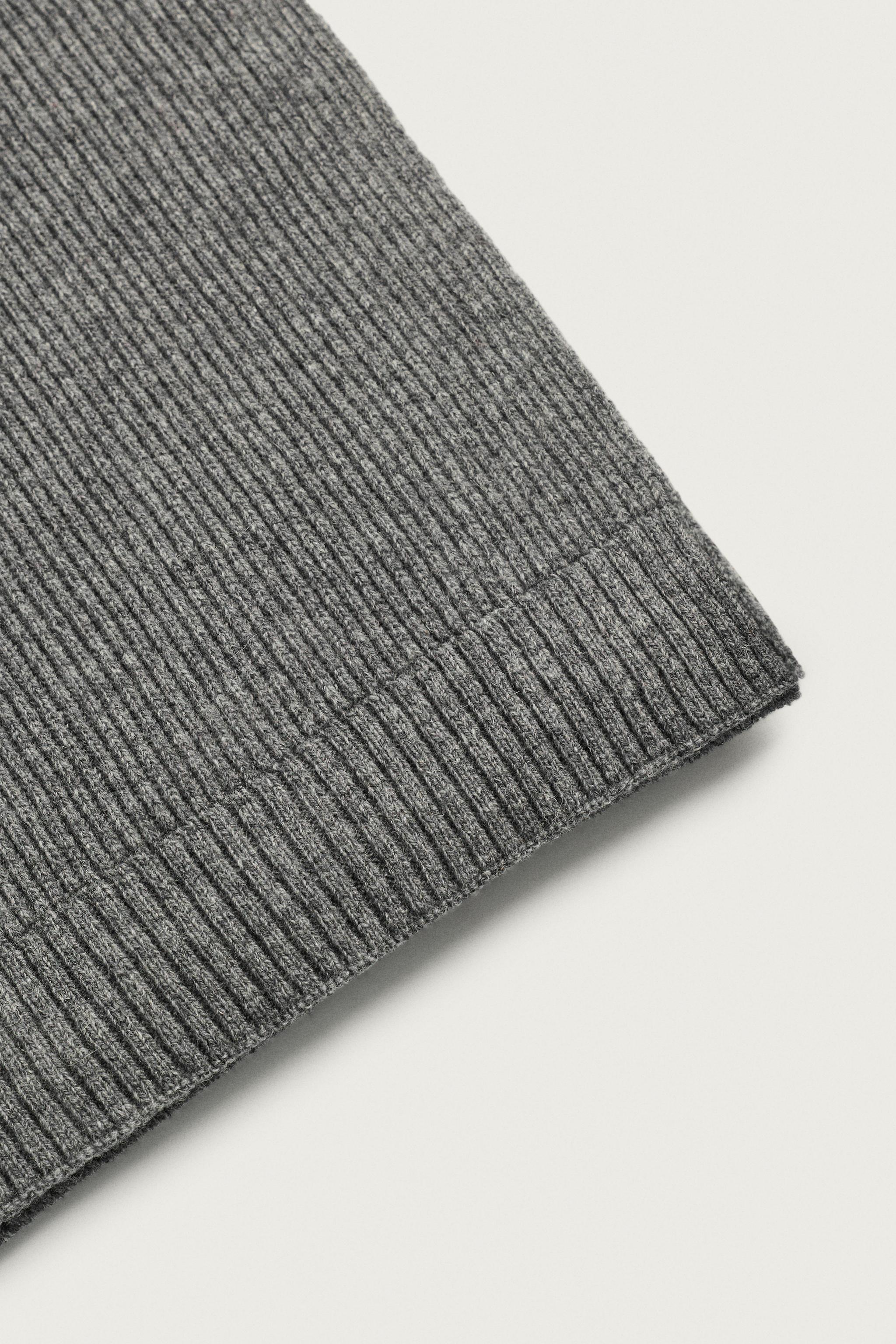 ÉCHARPE EN MAILLE 100 % LAINE