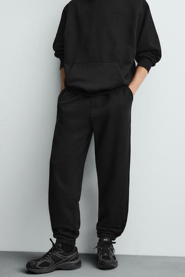 Zara 基本款標準版慢跑長褲 - 黑色 - 圖片 0