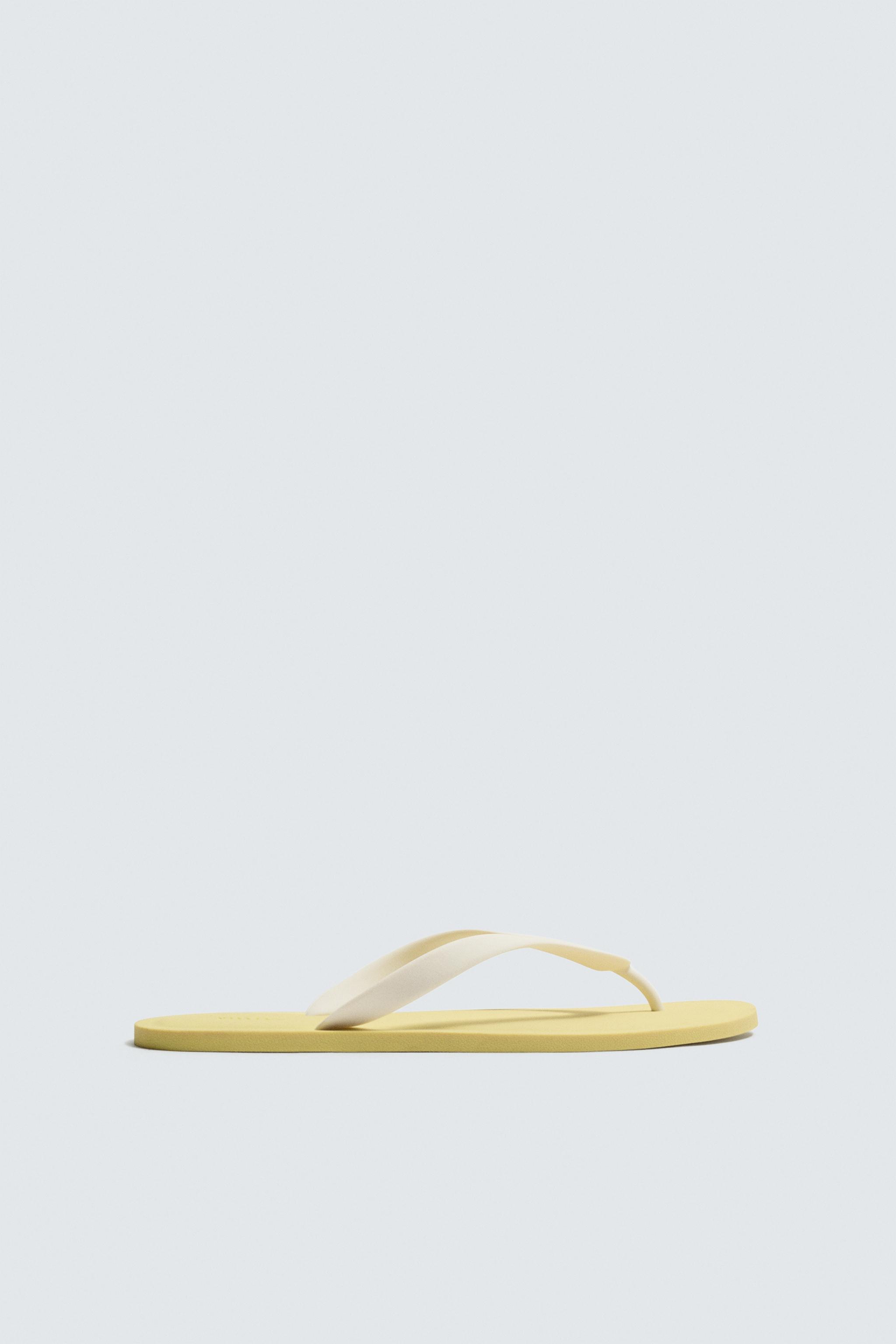 STRAPPY SANDALS