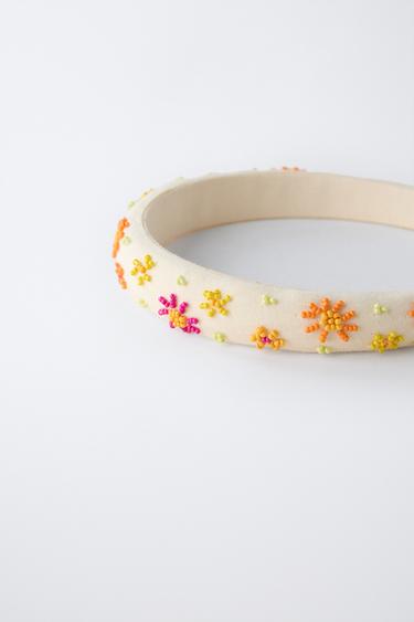 BEADED FLOWER HEADBAND - Ecru by Zara - Image 1