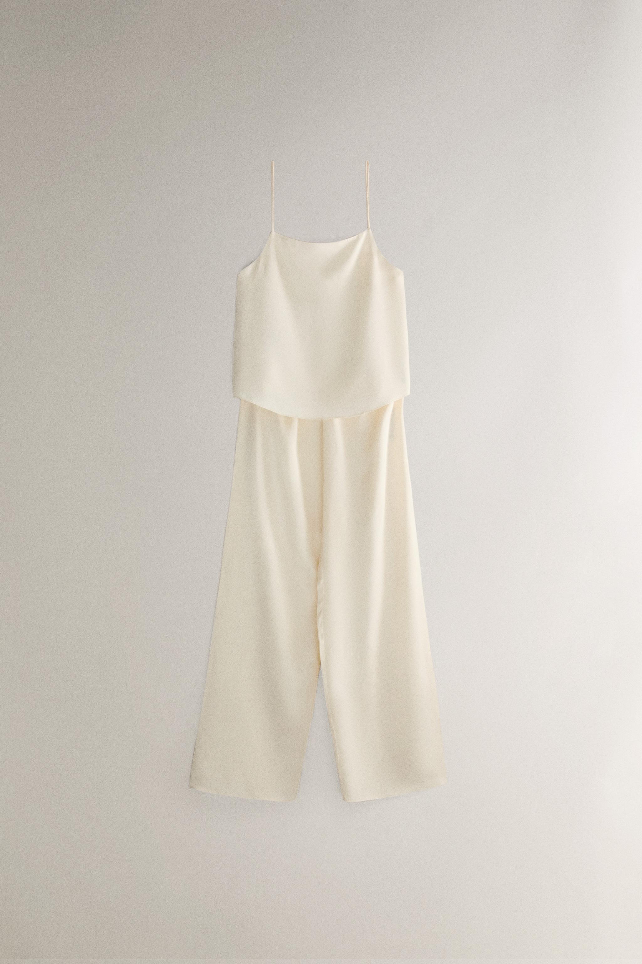 PLAIN SATEEN TOP