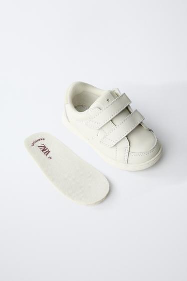 TENNIS EN CUIR À BRIDES BAREFOOT - Blanc de Zara - Image 2